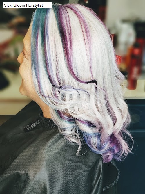 Vicki Bloom Hairstylist