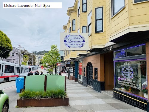 Deluxe Lavender Nail Spa