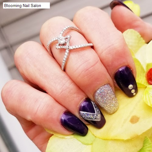 Blooming Nail Salon